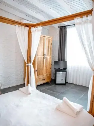 Standart Oda, Havuz Manzaralı, Bahçe Katı