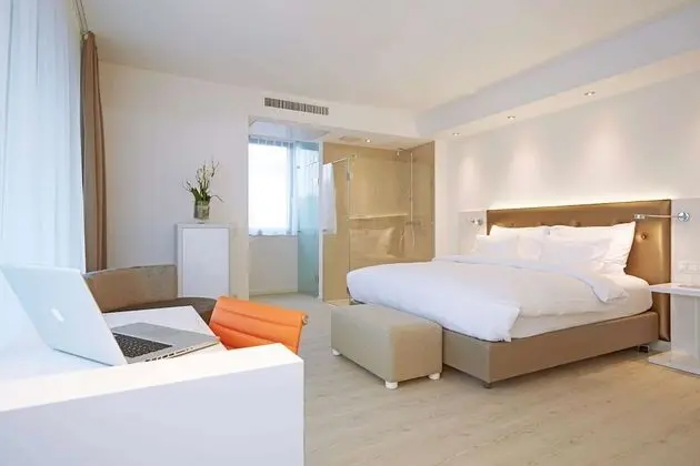 Standard Oda, 1 En Büyük (King) Boy Yatak