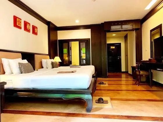 Grand Deluxe Room with Balcony