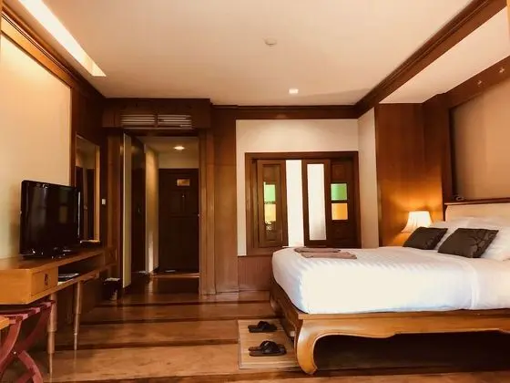 Supreme Deluxe Room with Balcony
