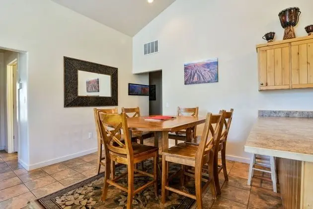 Ev, Birden Çok Yatak, Sıcak Su Havuzu, Dağ Manzaralı (Rim Village Y3)