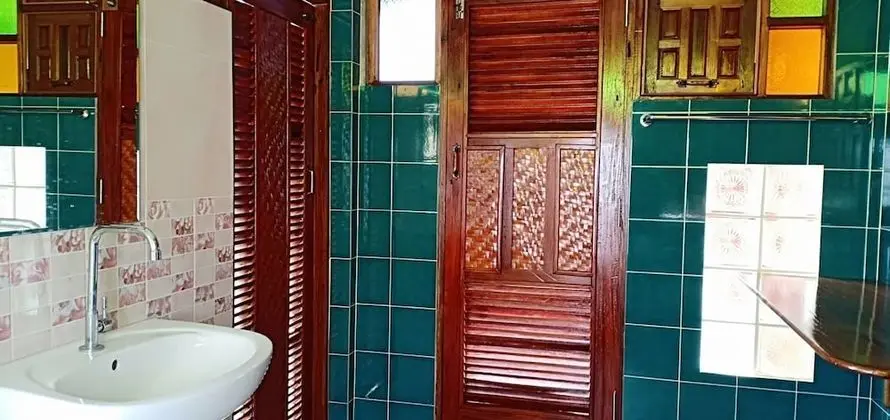 Panoramic Tek Büyük Yataklı Oda, 2 Yatak Odası, Nehir Manzaralı
