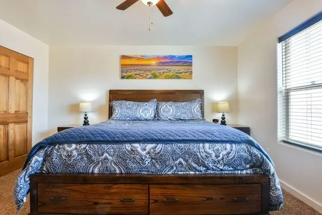 Ev, Birden Çok Yatak, Sıcak Su Havuzu, Dağ Manzaralı (Rim Vista 15A3)