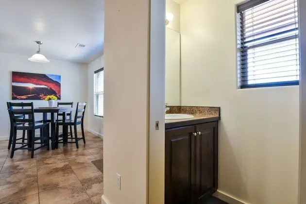 Ev, Birden Çok Yatak, Sıcak Su Havuzu, Dağ Manzaralı (Rim Vista 15A3)