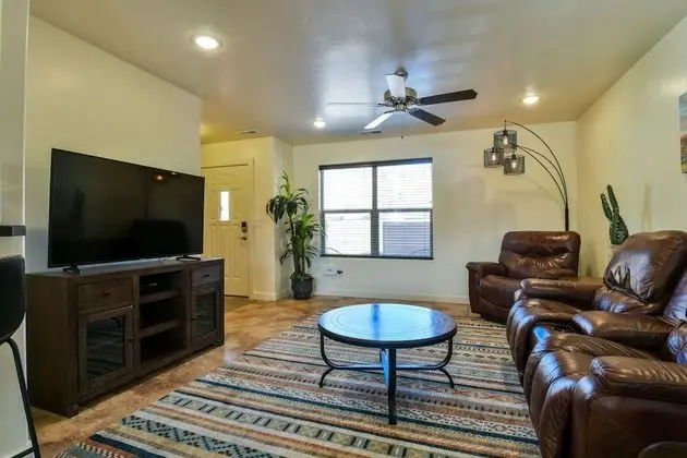 Ev, Birden Çok Yatak, Sıcak Su Havuzu, Dağ Manzaralı (Rim Vista 15A3)