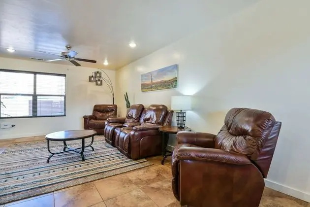 Ev, Birden Çok Yatak, Sıcak Su Havuzu, Dağ Manzaralı (Rim Vista 15A3)