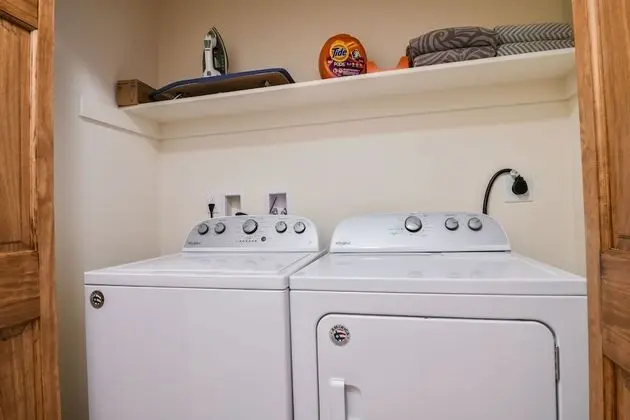 Ev, Birden Çok Yatak, Sıcak Su Havuzu, Dağ Manzaralı (Rim Vista 15A3)