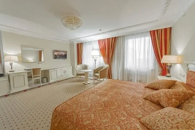 Stüdyo, 1 En Büyük (King) Boy Yatak, Köşe