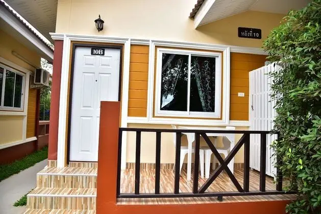 2 Rooms Bungalow