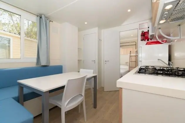 Mobile Home, 2 Bedrooms (Pet Friendly)