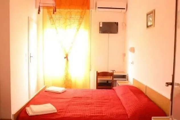 Standard Dört Kişilik Oda