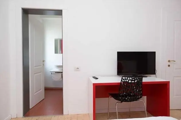 Üç Kişilik Oda
