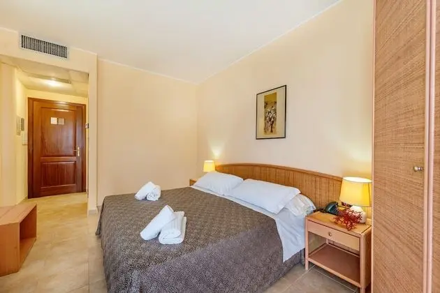 Standard Tek Büyük veya İki Ayrı Yataklı Oda, Balkon, Deniz Manzaralı