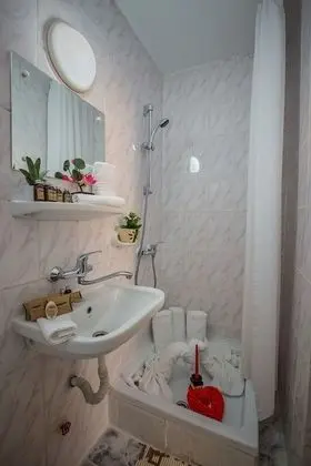 Standard Tek Büyük veya İki Ayrı Yataklı Oda, 1 Yatak Odası