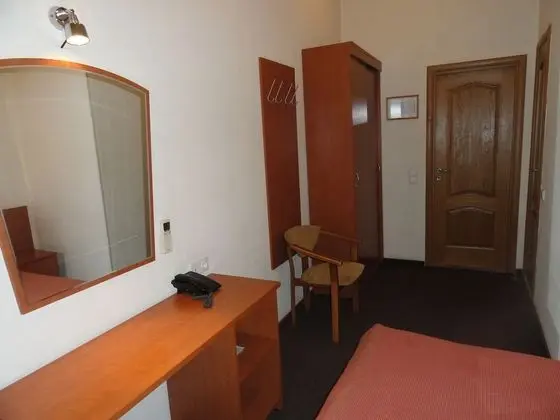 Standard İki Ayrı Yataklı Oda, Avlu Manzaralı