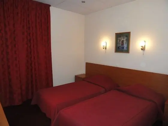 Standard Oda, 2 Tek Kişilik Yatak