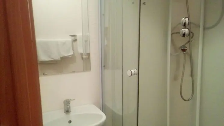 Stüdyo, 2 Tek Kişilik Yatak