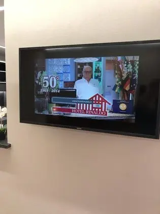 Business Tek Büyük veya İki Ayrı Yataklı Oda