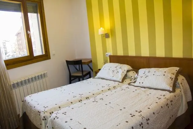 1 Çift Kişilik Veya 2 Tek Kişilik Yatak Standard