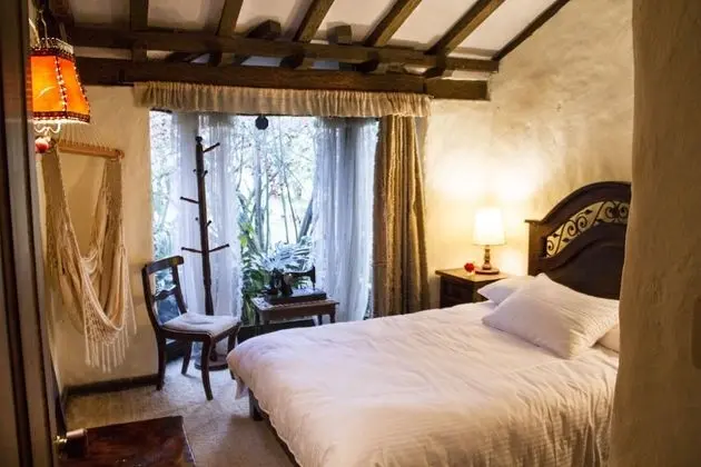 Basic Tek Büyük Yataklı Oda, 1 Çift Kişilik Yatak, Banyolu/Duşlu, Bahçe Manzaralı