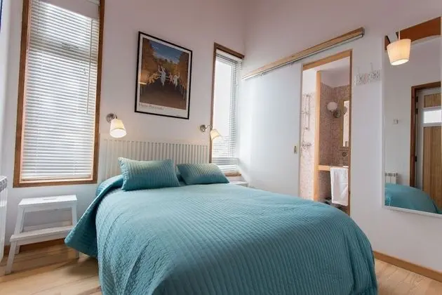 Tek Büyük veya İki Ayrı Yataklı Oda