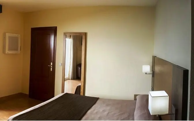 Tek Büyük Yataklı Oda (2+1)