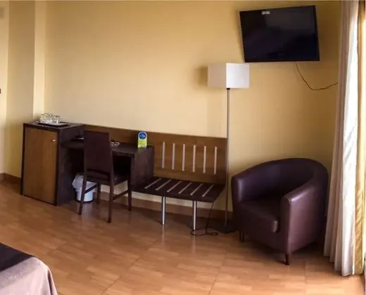 Tek Büyük Yataklı Oda (2+1)