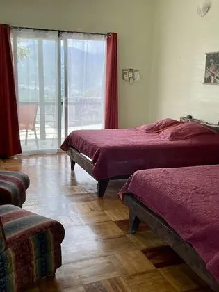 Family Tek Büyük Yataklı Oda