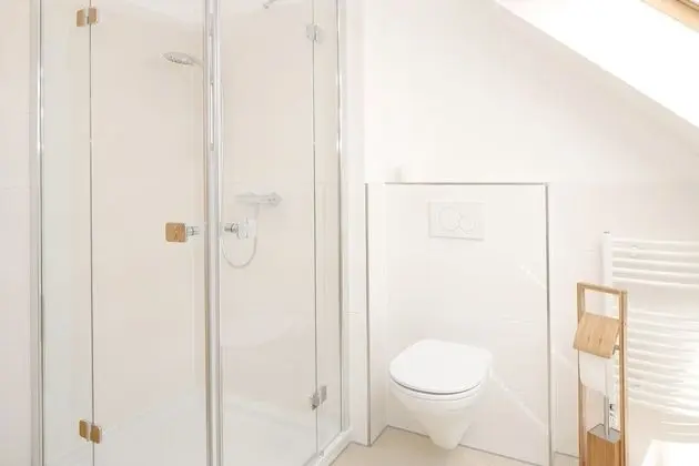 Junior Süit, 1 Büyük (Queen) Boy Yatak, Sigara İçilmez, Özel Banyo