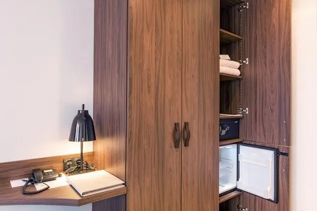 Tek Büyük Yataklı Oda, Balkon, Deniz Manzaralı