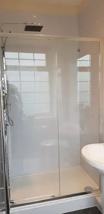 Tek Büyük Yataklı Oda (Mynydd Parys)