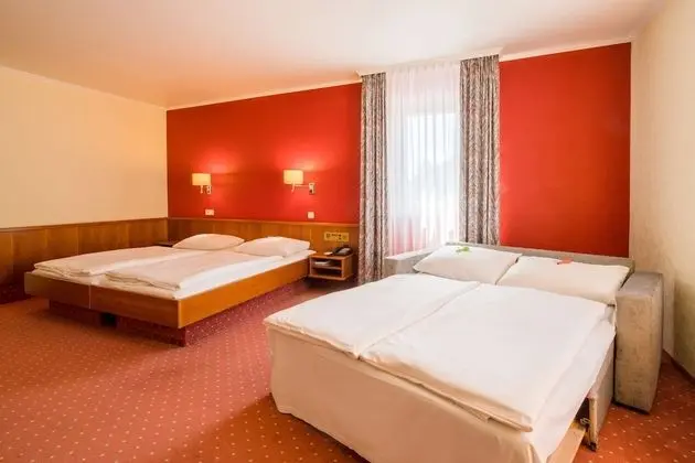 Comfort Dört Kişilik Oda