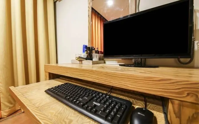 Premium Tek Büyük Yataklı Oda