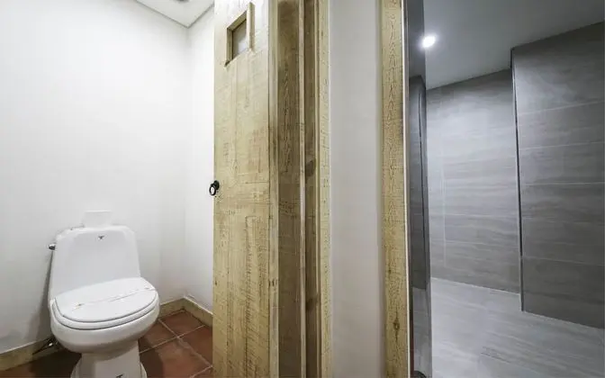 Premium Tek Büyük Yataklı Oda