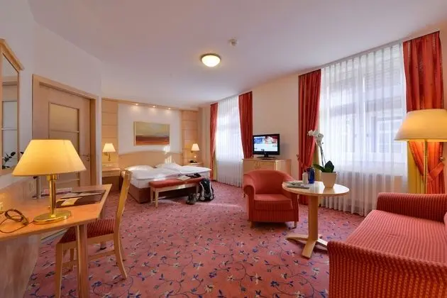 Comfort Büyük Yataklı Tek Kişilik Oda