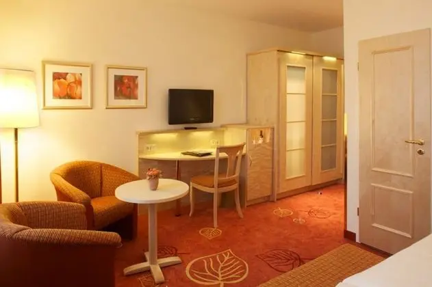 Comfort Büyük Yataklı Tek Kişilik Oda