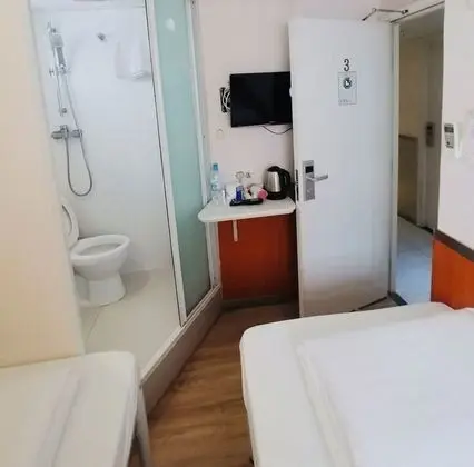 Basic İki Ayrı Yataklı Oda