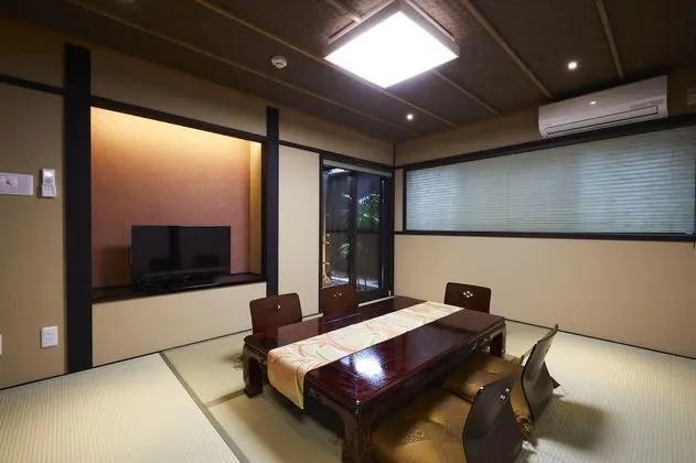 Ev (Private Vacation Home)