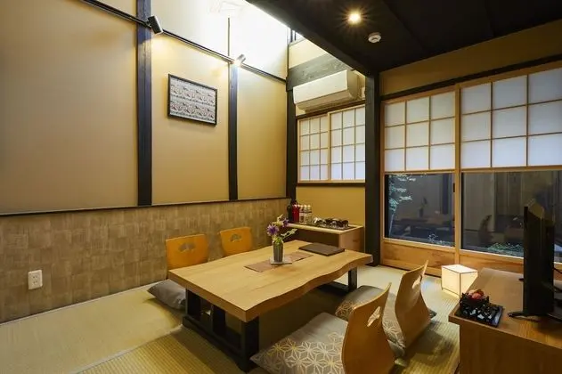 Ev (Japanese Style)