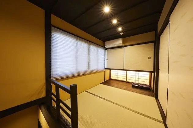 Ev (Japanese Style)