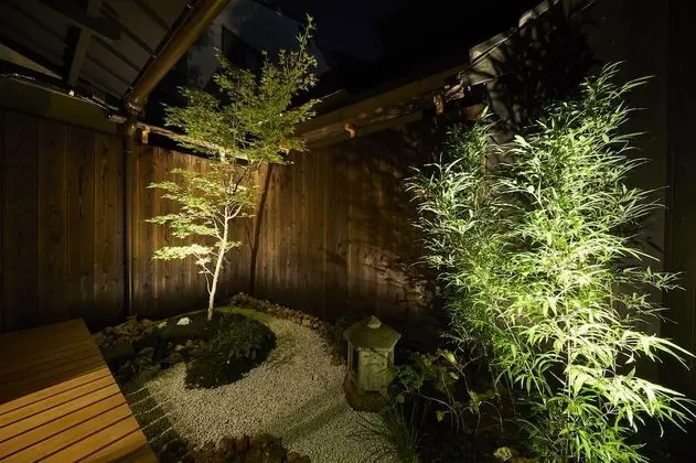 Ev (Japanese Style)