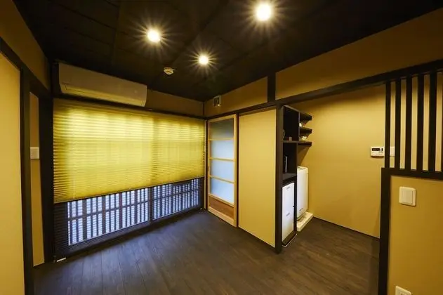 Ev (Japanese Style)