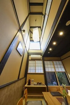 Ev (Japanese Style)