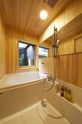 Ev (Japanese Style)