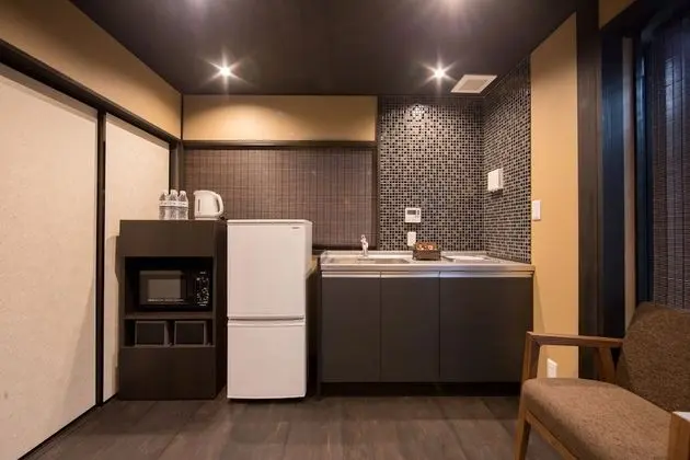 Traditional Sıra Ev (Japanese Style, 7 People)