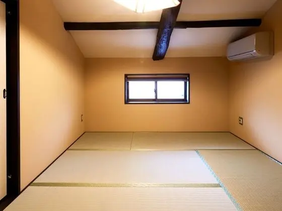 Traditional Ev (Japanese Style)