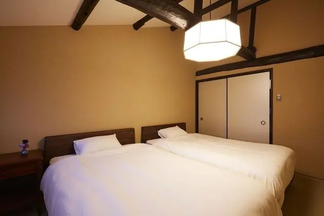 Traditional Ev (Japanese Style)