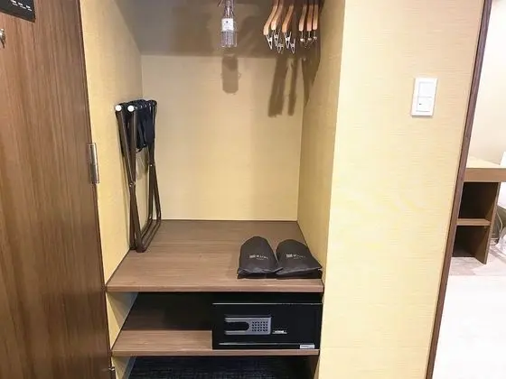 İki Ayrı Yataklı Oda (Hollywood)