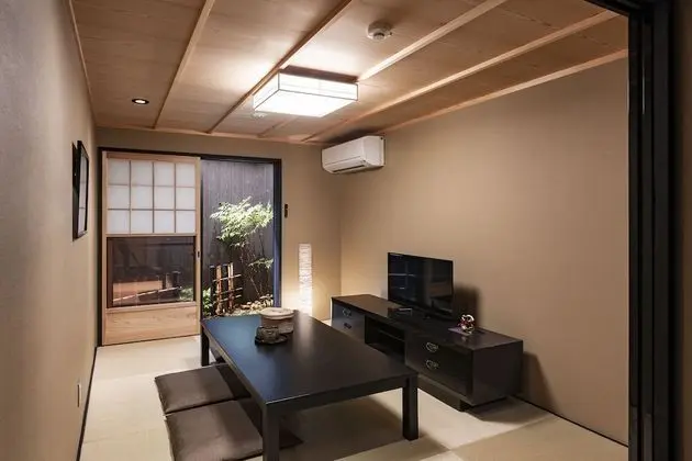 Traditional Ev (Japanese Style Town House)
