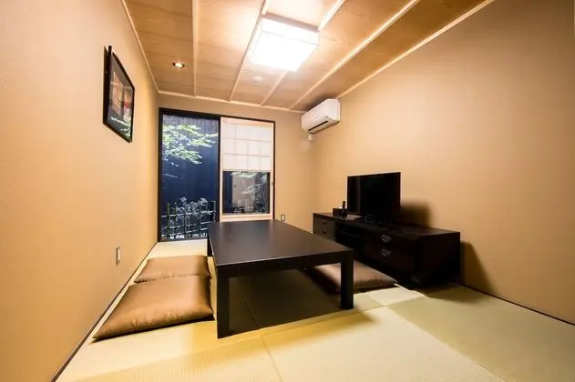 Traditional Ev (Japanese Style Town House)